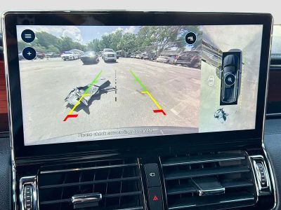 2022 Lincoln Navigator — photo 33 view