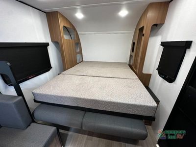 2026 Keystone RV Reign — photo 32 view