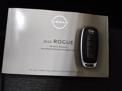 2023 Nissan Rogue - Photo 15
