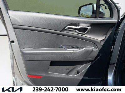 2026 Kia Sportage Hybrid — photo 18 view