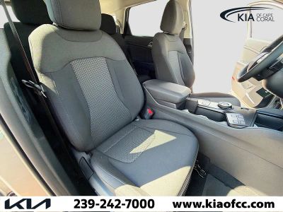 2026 Kia Sportage Hybrid — photo 12 view