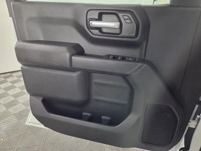 2026 Chevrolet Silverado 1500 — photo 22 view