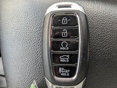 2022 Hyundai Elantra - Photo 33