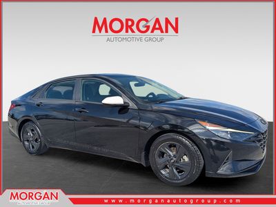 2022 Hyundai Elantra - Photo 1