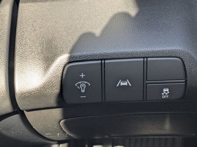 2022 Hyundai Elantra - Photo 24