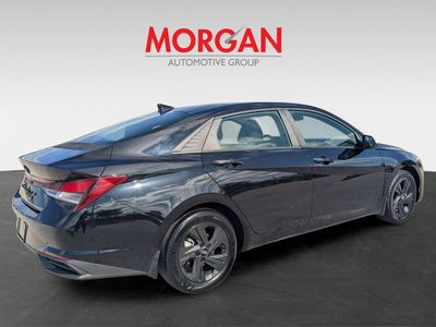 2022 Hyundai Elantra - Photo 5
