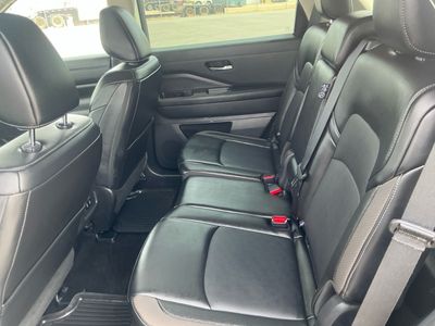 2026 Nissan Pathfinder - Photo 16