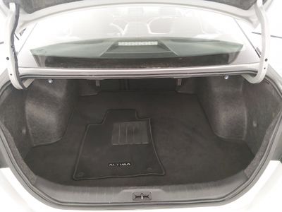 2023 Nissan Altima — photo 11 view