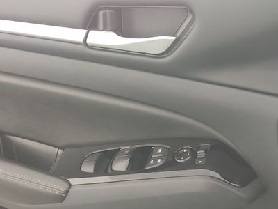 2023 Nissan Altima — photo 17 view