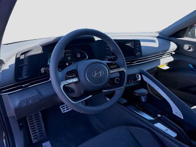 2026 Hyundai ELANTRA — photo 7 view