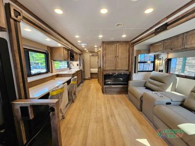 2027 Tiffin Motorhomes Open Road Allegro — photo 10 view