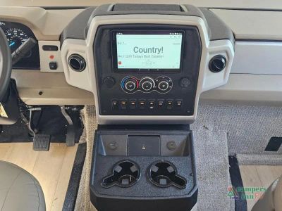 2027 Tiffin Motorhomes Open Road Allegro — photo 22 view