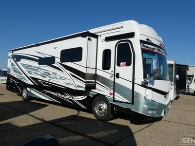 2026 Fleetwood Discovery LXE — front three-quarter view