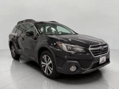 2018 Subaru Outback 2.5i Limited in Crystal Black Silica — front three-quarter view