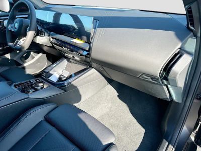 2026 BMW X3 — photo 24 view