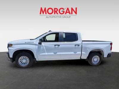 2021 Chevrolet Silverado 1500 — engine compartment view