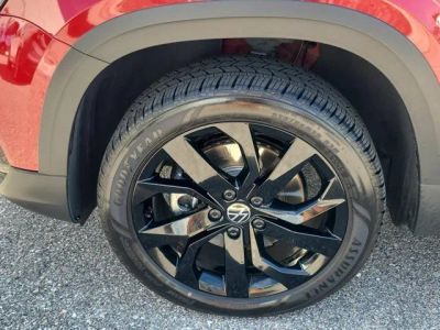 2024 Volkswagen Taos — photo 8 view
