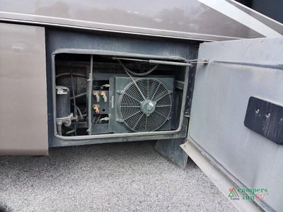 2017 Tiffin Motorhomes Breeze - Photo 11