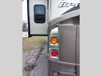2017 Tiffin Motorhomes Breeze - Photo 13