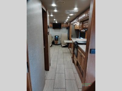 2017 Tiffin Motorhomes Breeze - Photo 47