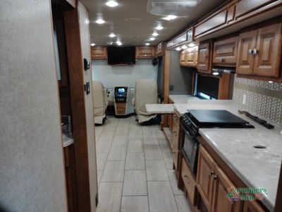 2017 Tiffin Motorhomes Breeze - Photo 48
