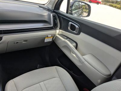 2026 Kia Sorento — photo 23 view
