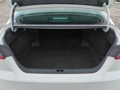 2025 Toyota Camry - Photo 15