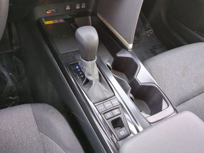 2025 Toyota Camry - Photo 13