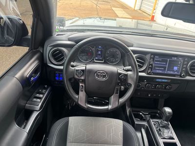 2021 Toyota Tacoma - Photo 4