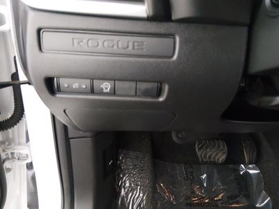 2023 Nissan Rogue - Photo 13