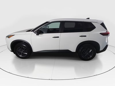 2023 Nissan Rogue - Photo 4