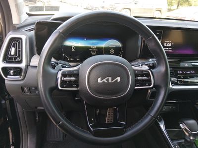 2023 Kia Sorento - Photo 12