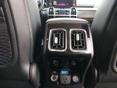 2023 Kia Sorento - Photo 21