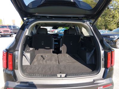 2023 Kia Sorento - Photo 11