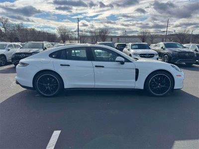 2023 Porsche Panamera - Photo 12