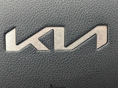 2023 Kia Sorento — photo 37 view