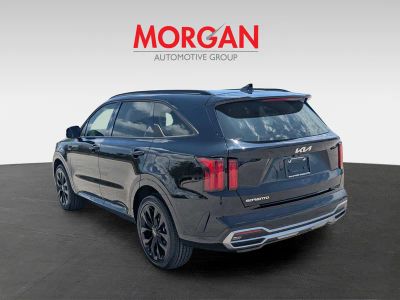 2023 Kia Sorento — photo 7 view