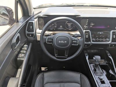2023 Kia Sorento — photo 21 view