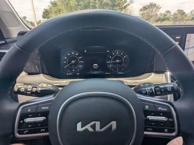 2023 Kia Sorento — photo 38 view