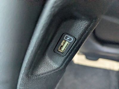 2023 Kia Sorento — photo 18 view