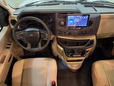 2026 Thor Motor Coach CHATEAU - Photo 2