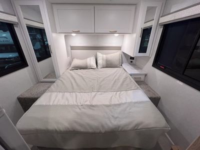 2026 Thor Motor Coach CHATEAU - Photo 18