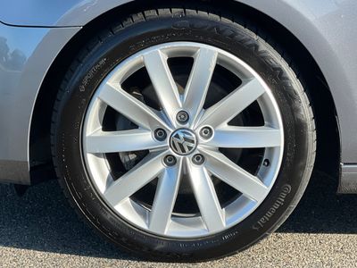 2011 Volkswagen Golf - Photo 29