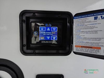 2026 Venture RV SportTrek - Photo 5