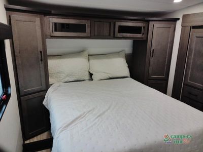 2026 Venture RV SportTrek - Photo 48