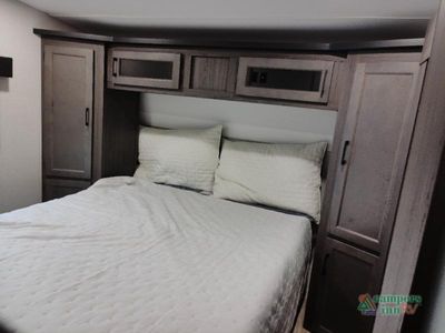 2026 Venture RV SportTrek - Photo 49