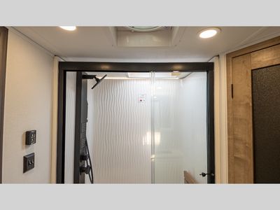2025 Keystone RV Montana - Photo 20