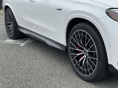 2025 Mercedes-Benz GLC - Photo 12