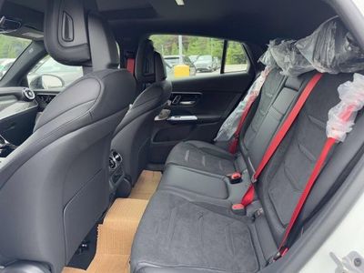 2025 Mercedes-Benz GLC - Photo 30