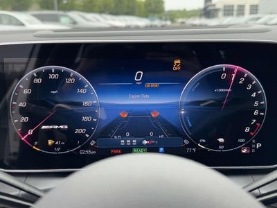 2025 Mercedes-Benz GLC - Photo 3